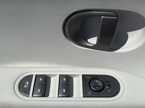 New 2026 Hyundai Ioniq 5 SE AWD/4WD image 16