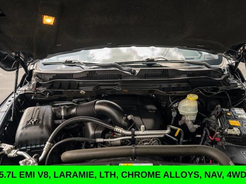 Used 2017 RAM 1500 Laramie w/ Convenience Group AWD/4WD image 25