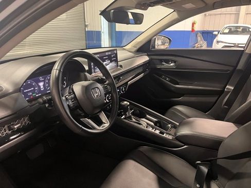 Used 2024 Honda Accord Touring image 23