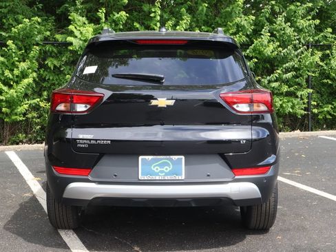 Certified 2026 Chevrolet TrailBlazer LT w/ Convenience Package AWD/4WD image 9