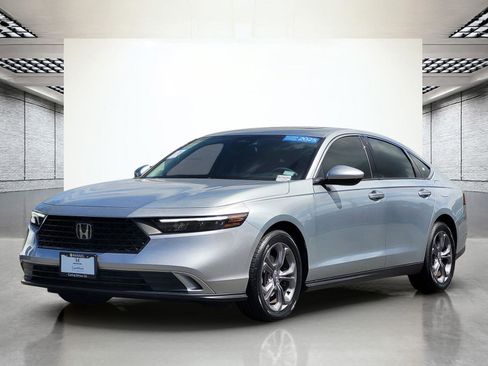 Used 2024 Honda Accord EX image 10