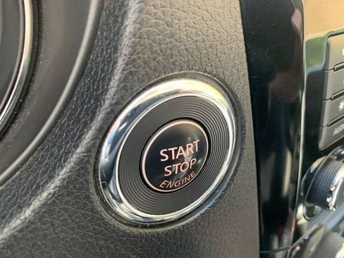 Used 2018 Nissan Rogue SL AWD/4WD image 29