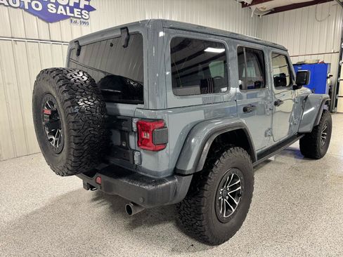 Used 2024 Jeep Wrangler Unlimited Rubicon 4xe image 33