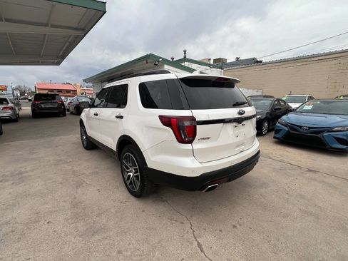 Used 2017 Ford Explorer Sport w/ Equipment Group 401A AWD/4WD image 6