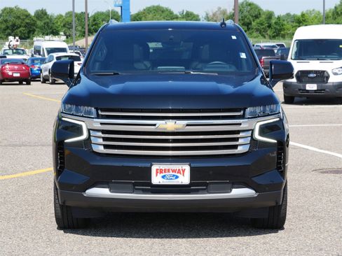 Used 2023 Chevrolet Suburban High Country w/ Max Trailering Package image 8