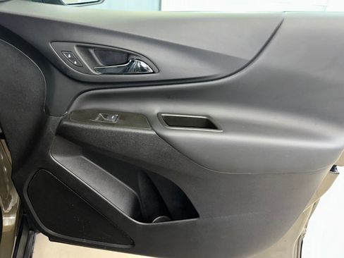 Certified 2024 Chevrolet Equinox LT w/ LPO, Floor Liner Package image 31