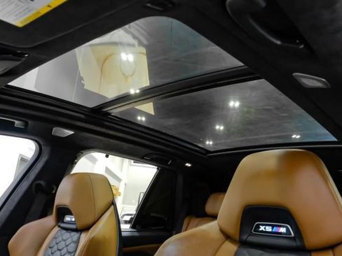 Used 2021 BMW X5 M w/ Executive Package AWD/4WD image 6