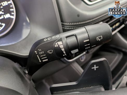 Used 2023 Nissan Rogue SL AWD/4WD image 19