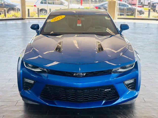 Used 2017 Chevrolet Camaro SS RWD image 18