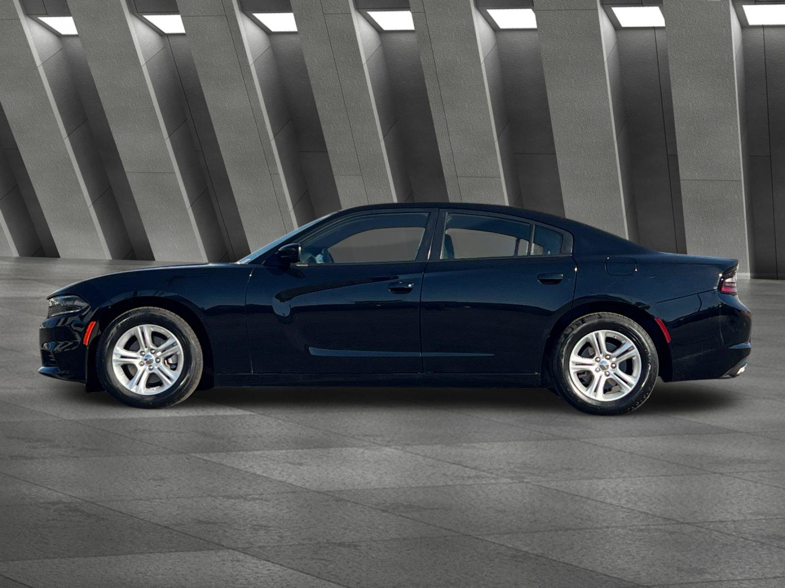 Used 2022 Dodge Charger SXT RWD image 7