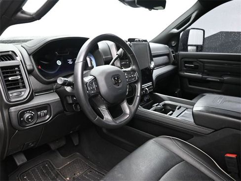 Used 2024 RAM 2500 Limited image 12