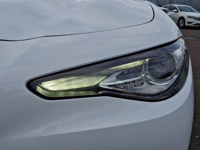 Used 2020 Alfa Romeo Giulia AWD w/ Cold Weather Package image 8