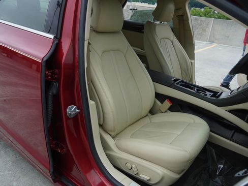 Used 2014 Lincoln MKZ AWD w/ Equipment Group 102A Reserve image 34