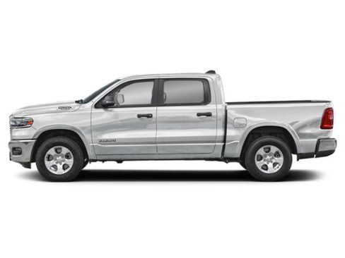 Used 2025 RAM 1500 Big Horn AWD/4WD image 3