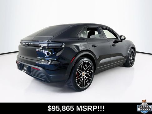 Used 2025 Porsche Macan 4S Electric AWD/4WD image 7