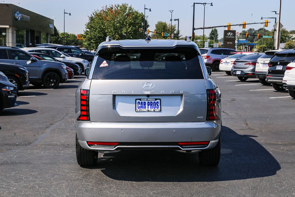 Certified 2026 Hyundai Palisade Calligraphy AWD/4WD image 8