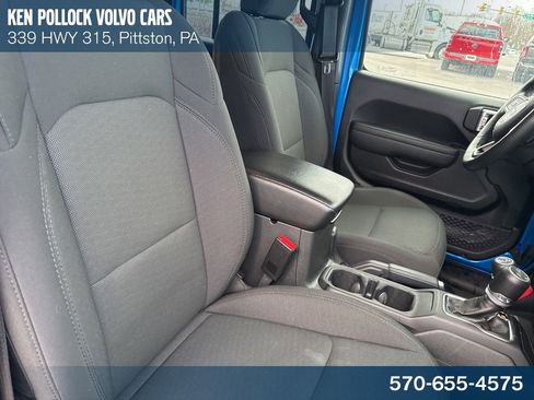 Used 2023 Jeep Wrangler Willys image 28