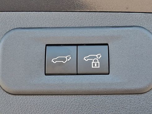 Used 2025 Lexus NX 350h AWD w/ Premium Package image 29