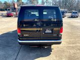 Used 2003 Ford E-150 and Econoline 150 image 6