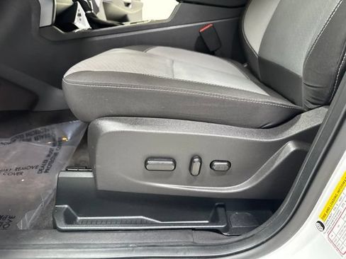 Used 2019 Ford Escape SE AWD/4WD image 5