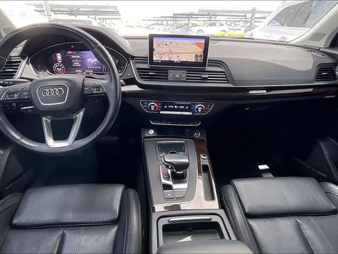 Used 2018 Audi Q5 2.0T Premium Plus w/ Premium Plus Package image 14
