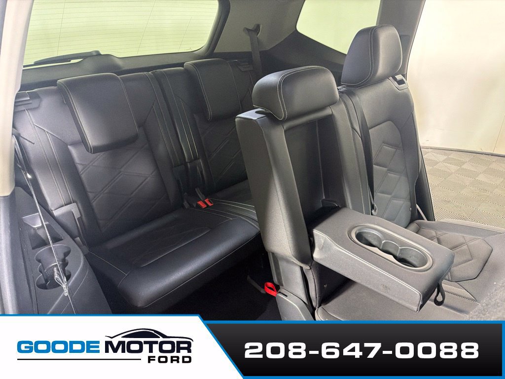 Used 2025 Volkswagen Atlas SE AWD/4WD image 22