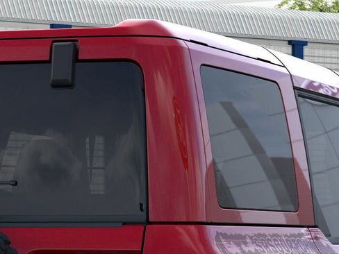 New 2026 Ford Bronco Badlands image 25