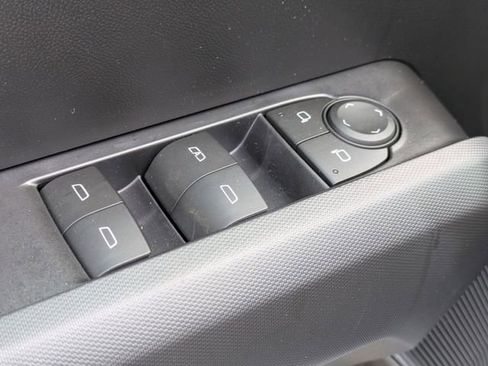 New 2026 Chevrolet Colorado Trail Boss AWD/4WD image 9