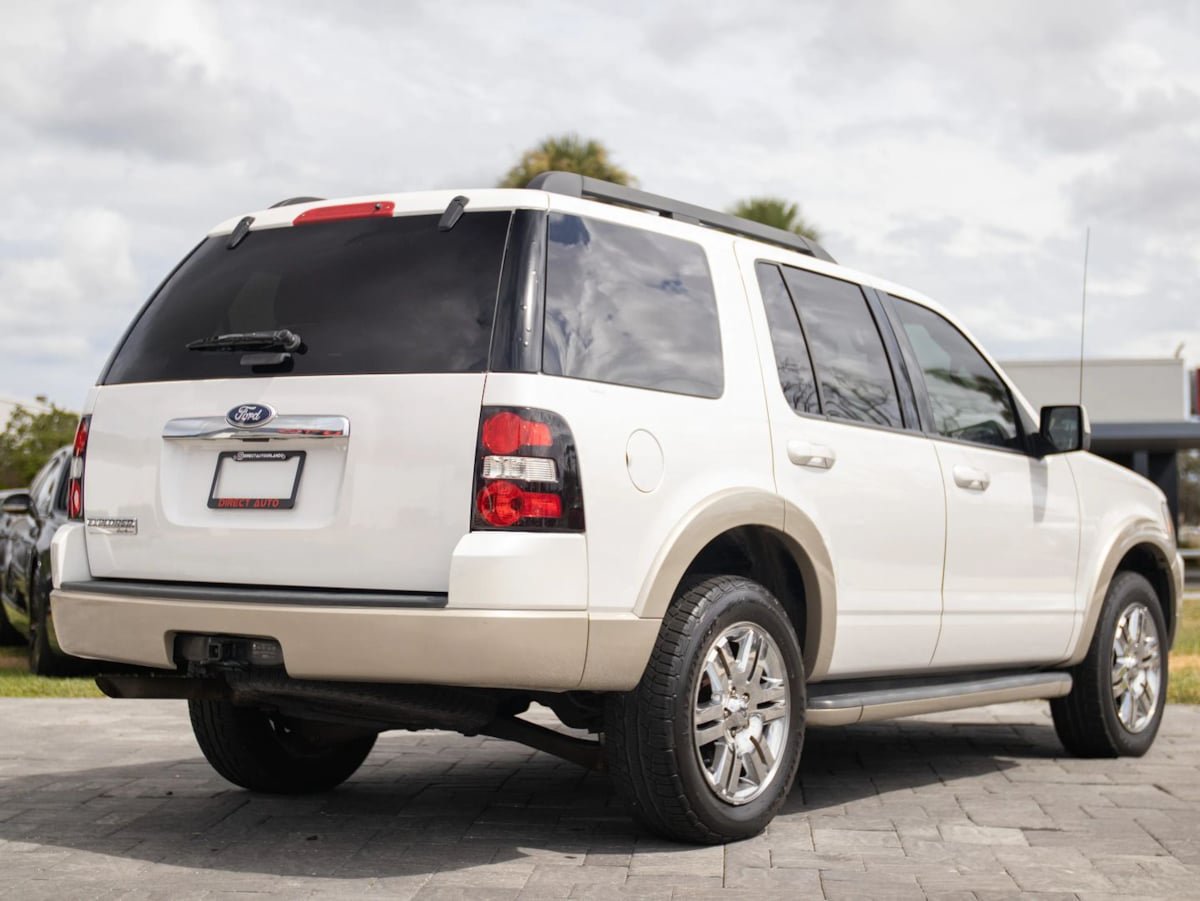 Used 2010 Ford Explorer Eddie Bauer RWD image 13