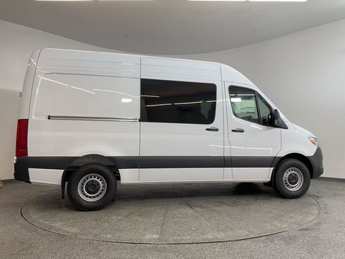 New 2025 Mercedes-Benz Sprinter 2500 image 6