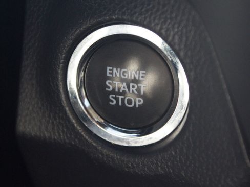 Used 2024 Toyota RAV4 XLE image 7