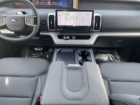 New 2026 Ford Expedition Max Active image 14