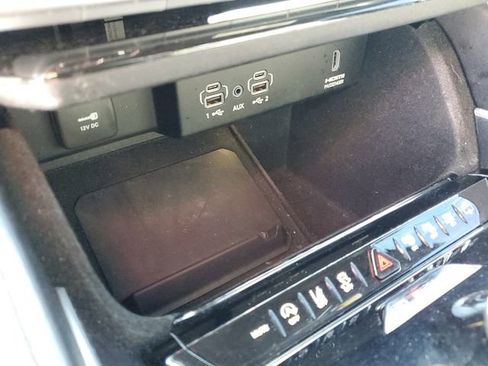 Used 2023 Jeep Wagoneer Base w/ Convenience Group I image 14