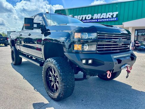 Used 2019 Chevrolet Silverado 2500 LTZ w/ Duramax Plus Package AWD/4WD image 14