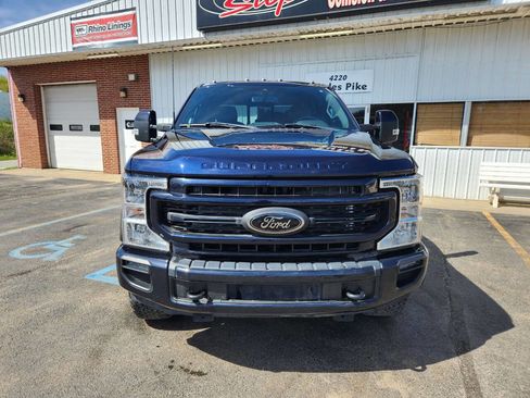 Used 2022 Ford F250 Lariat AWD/4WD image 2