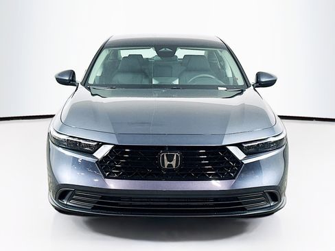 Used 2025 Honda Accord LX image 2