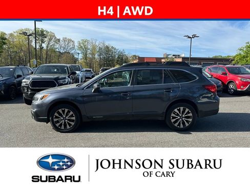 Used 2017 Subaru Outback 2.5i Limited image 5