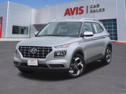 Used 2025 Hyundai Venue SEL
