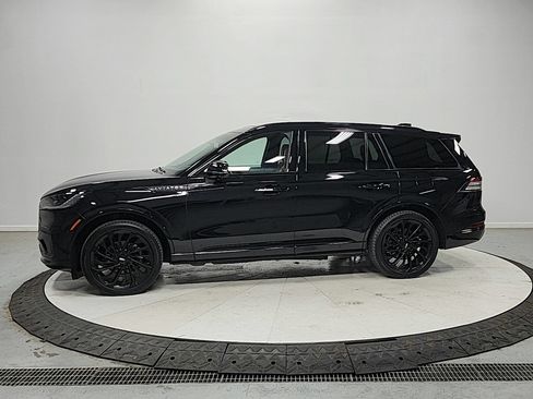 Used 2025 Lincoln Aviator Reserve w/ Equipment Group 201A AWD/4WD image 4