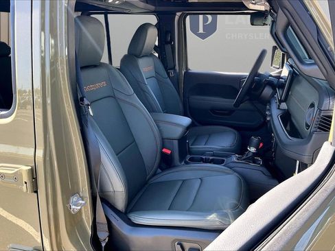 New 2026 Jeep Gladiator Mojave AWD/4WD image 22
