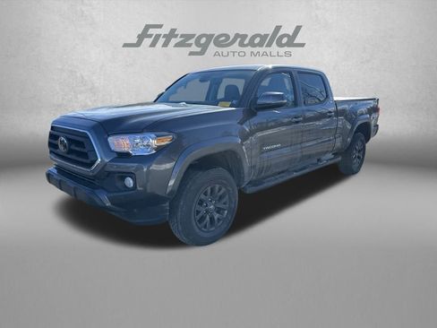 Used 2023 Toyota Tacoma SR5 image 3