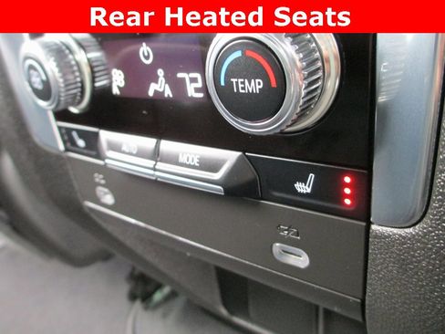 Certified 2023 GMC Yukon SLT w/ SLT Luxury Package image 25