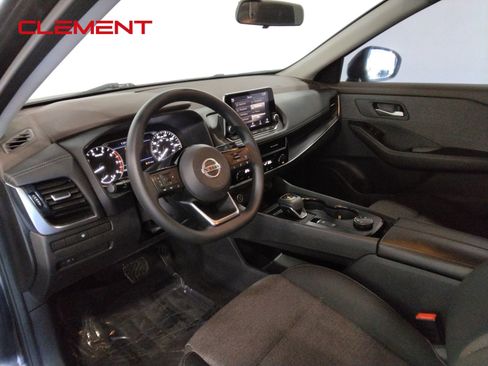 Used 2021 Nissan Rogue SV AWD/4WD image 26