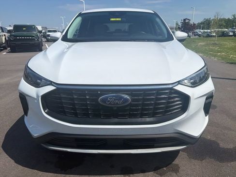 Used 2023 Ford Escape Active FWD image 3