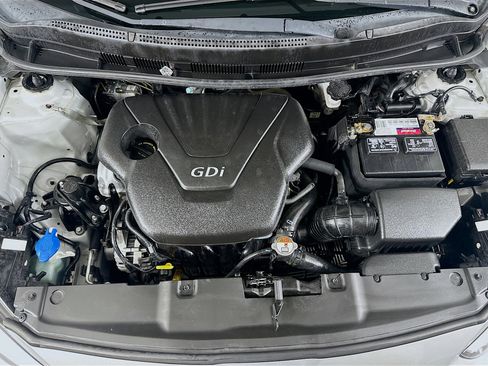 Used 2014 Hyundai Accent SE FWD image 30