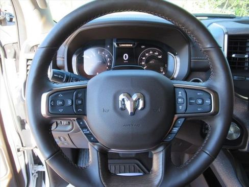 Certified 2025 RAM 1500 Limited image 24