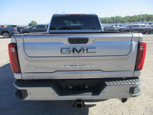 New 2026 GMC Sierra 2500 Denali Ultimate AWD/4WD image 6