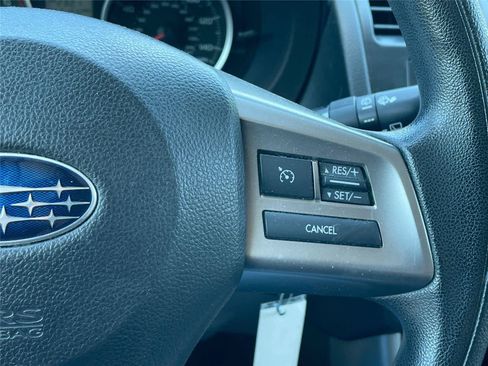 Used 2014 Subaru Forester 2.5i Premium AWD/4WD image 21