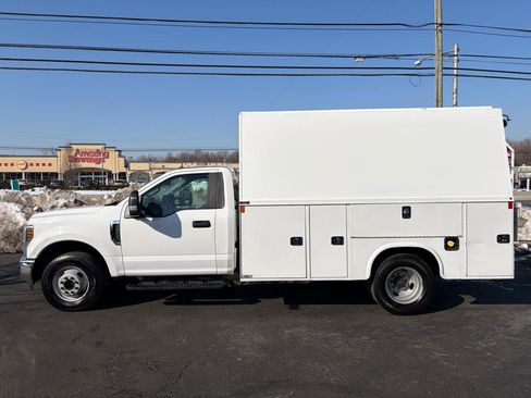 Used 2019 Ford F350 XL w/ XL Value Package image 12