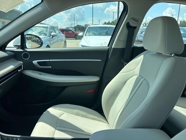 New 2026 Hyundai Sonata SEL FWD image 19